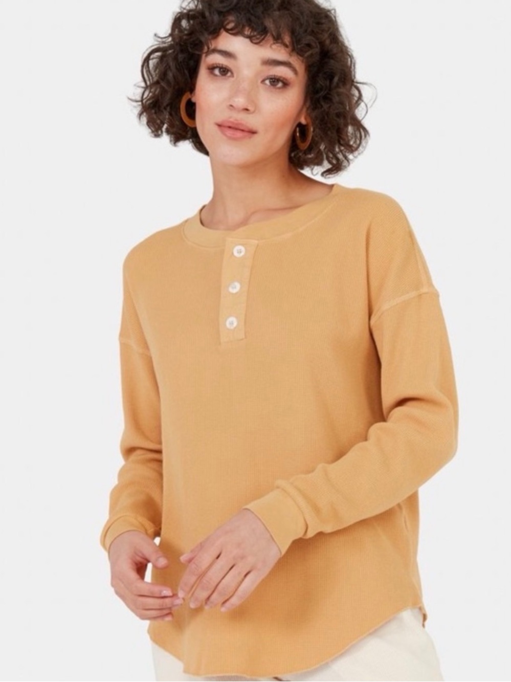 Mate the Label The Harper Henley in Ochre